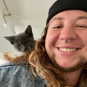 Meet your Posher, Sam